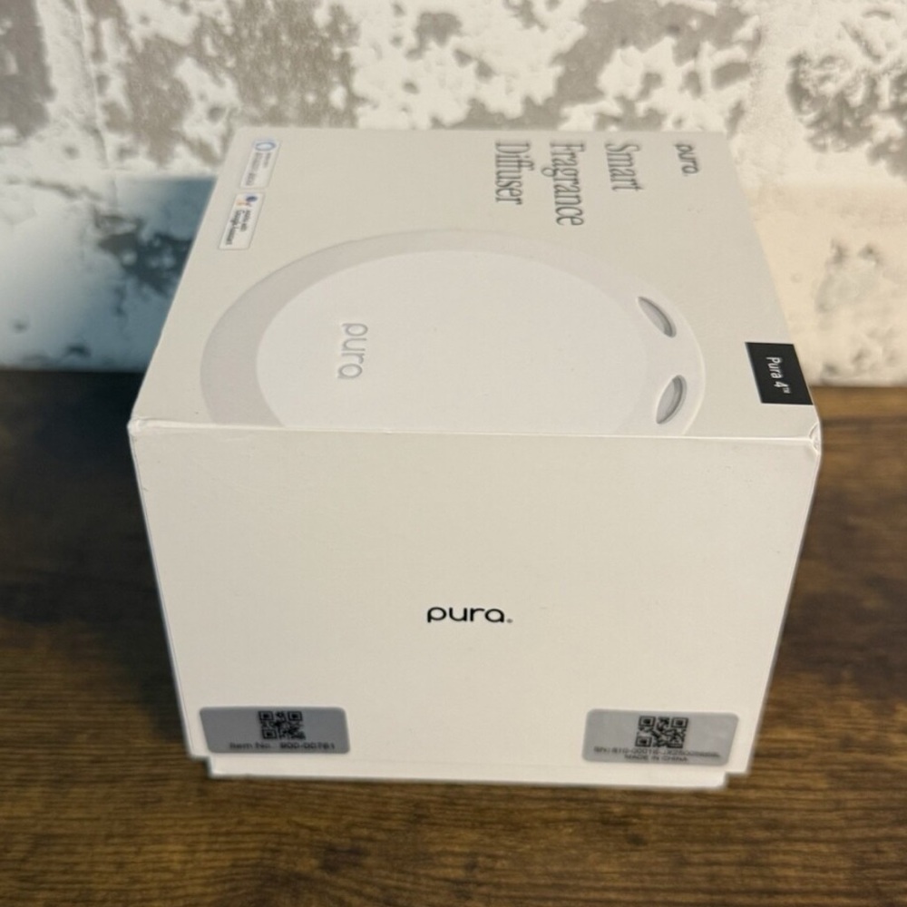 Pura 4 Fragrance Diffuser in White